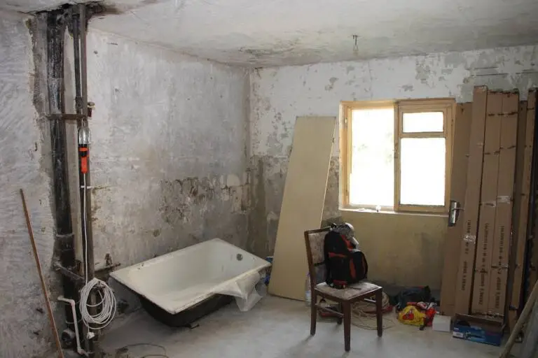 Rénovation appartement quelles étapes prévoir pour éviter les mauvaises surprises